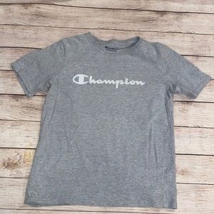 5️⃣for2️⃣5️⃣ SALE Champion Boys T Shirt Size XL